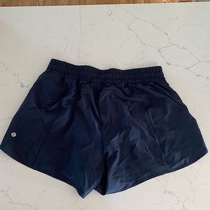 Lululemon Track That Midrise 5” shorts